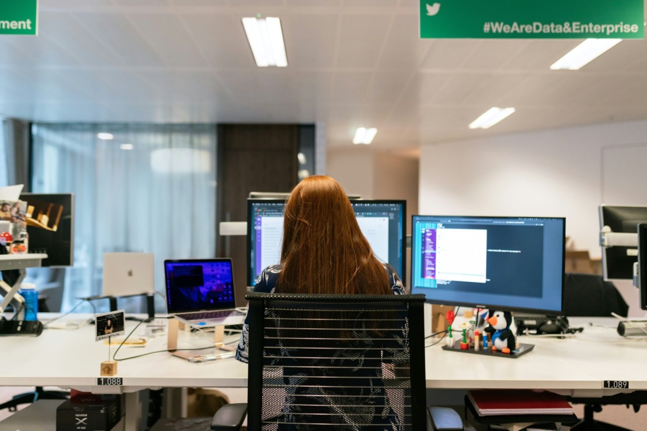 Ling App Iqsy7cu5bxq Unsplash (1) (1) (1)